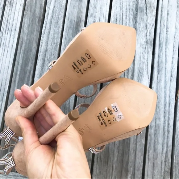💎 TAN STRAPY SILVER RHINESTONE HIGH HEELS! - Picture 5 of 7